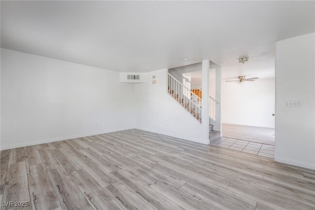 Building Photo - 505 Escoto Pl