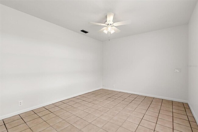 Building Photo - 3308 Raeford Rd