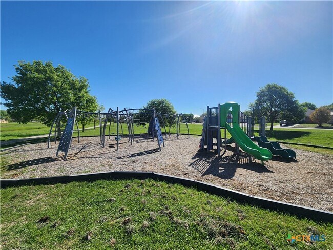 Primary Photo - 2010 Rueben Rd