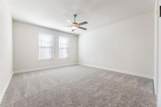 Building Photo - 4704 Corriente Vista Ln