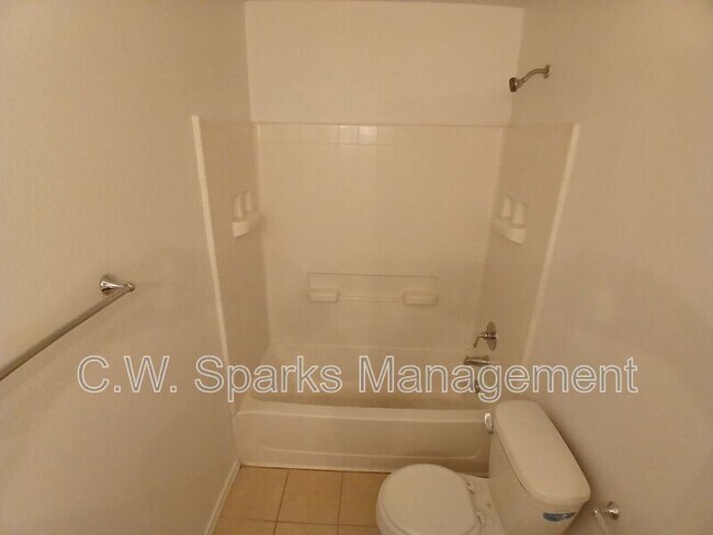 Building Photo - 13655 Biggs St
