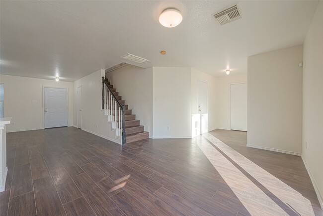 Building Photo - 19839 Rustic Lake Ln