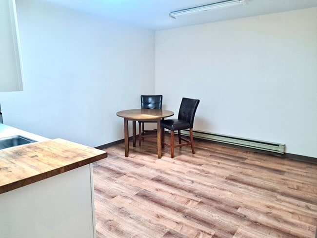 Building Photo - UNDER NEW MANAGEMENT: Accessible Studio w/ Laminate Floors! All-Inclusive "One Bill" Living, Free...