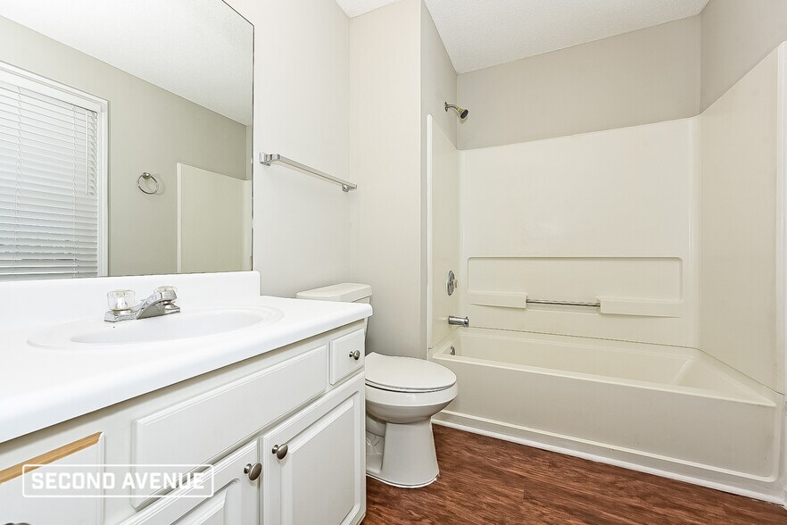 Building Photo - 222 Ferguson Ave