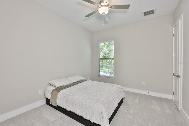 Building Photo - 13148 Oldenburg Dr