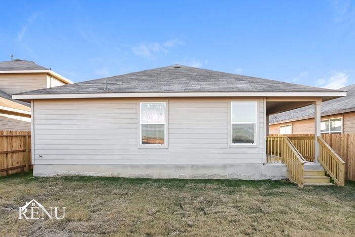 Building Photo - 6839 Encore Oaks