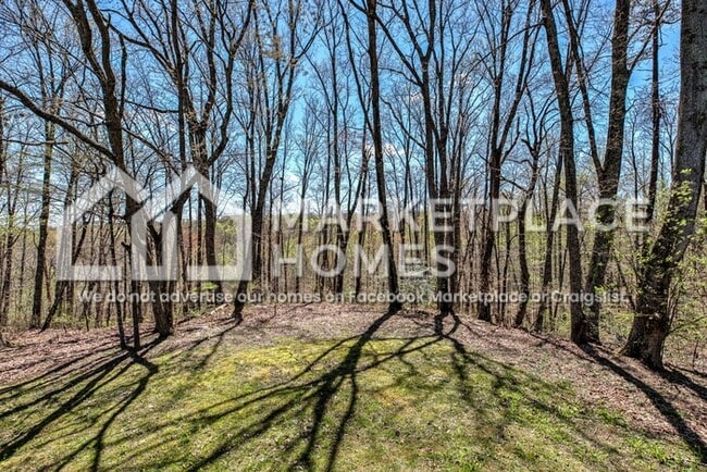 Building Photo - 156 Martin Burgess Rd