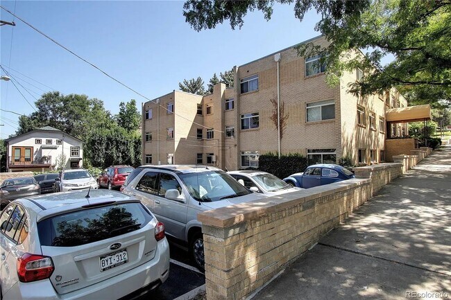 Building Photo - 1221 Illinois St