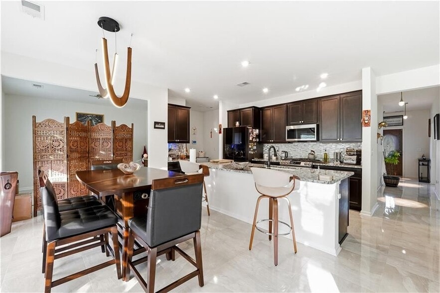 Building Photo - 118 Cortese Ln