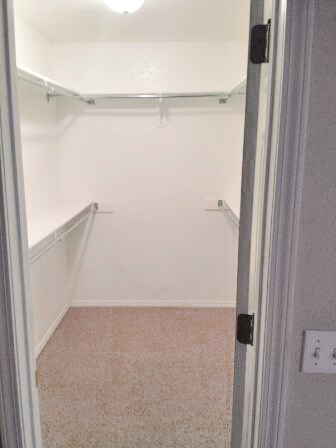 Building Photo - 2223 W Deane St