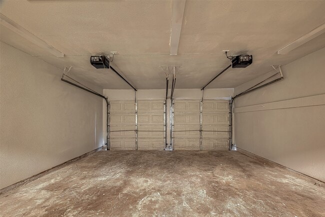 Building Photo - 505 Stoneledge Dr