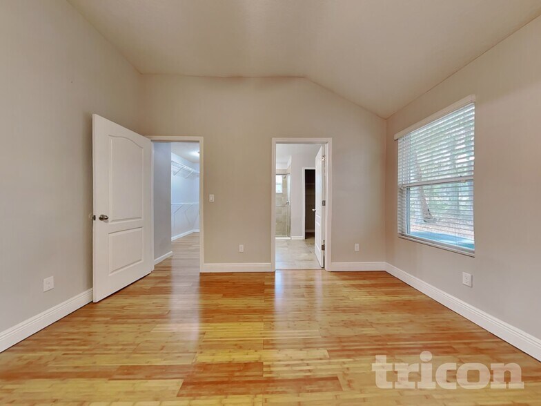 Building Photo - 8919 Weston Living Way