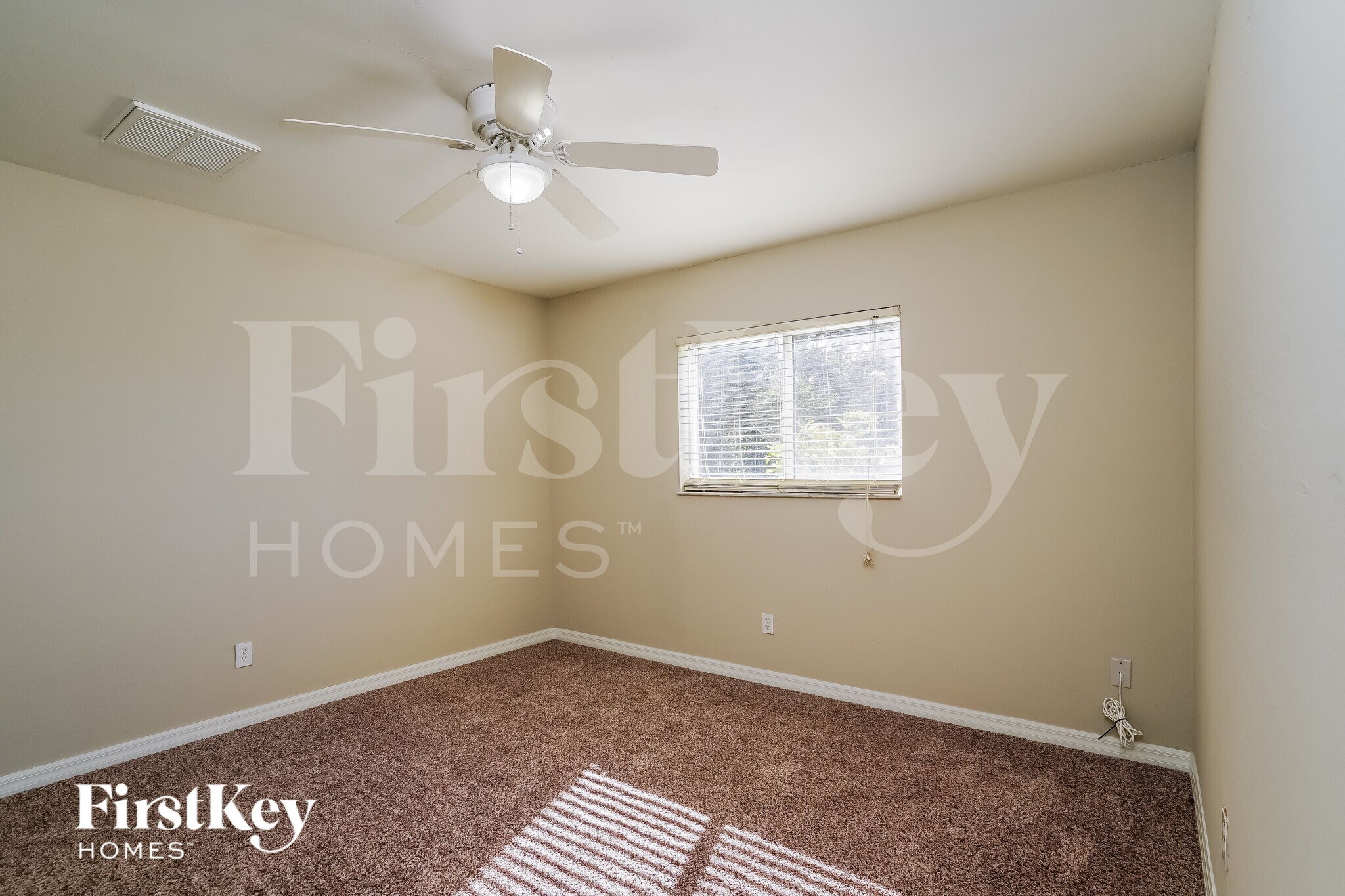 Building Photo - 3919 3rd St W