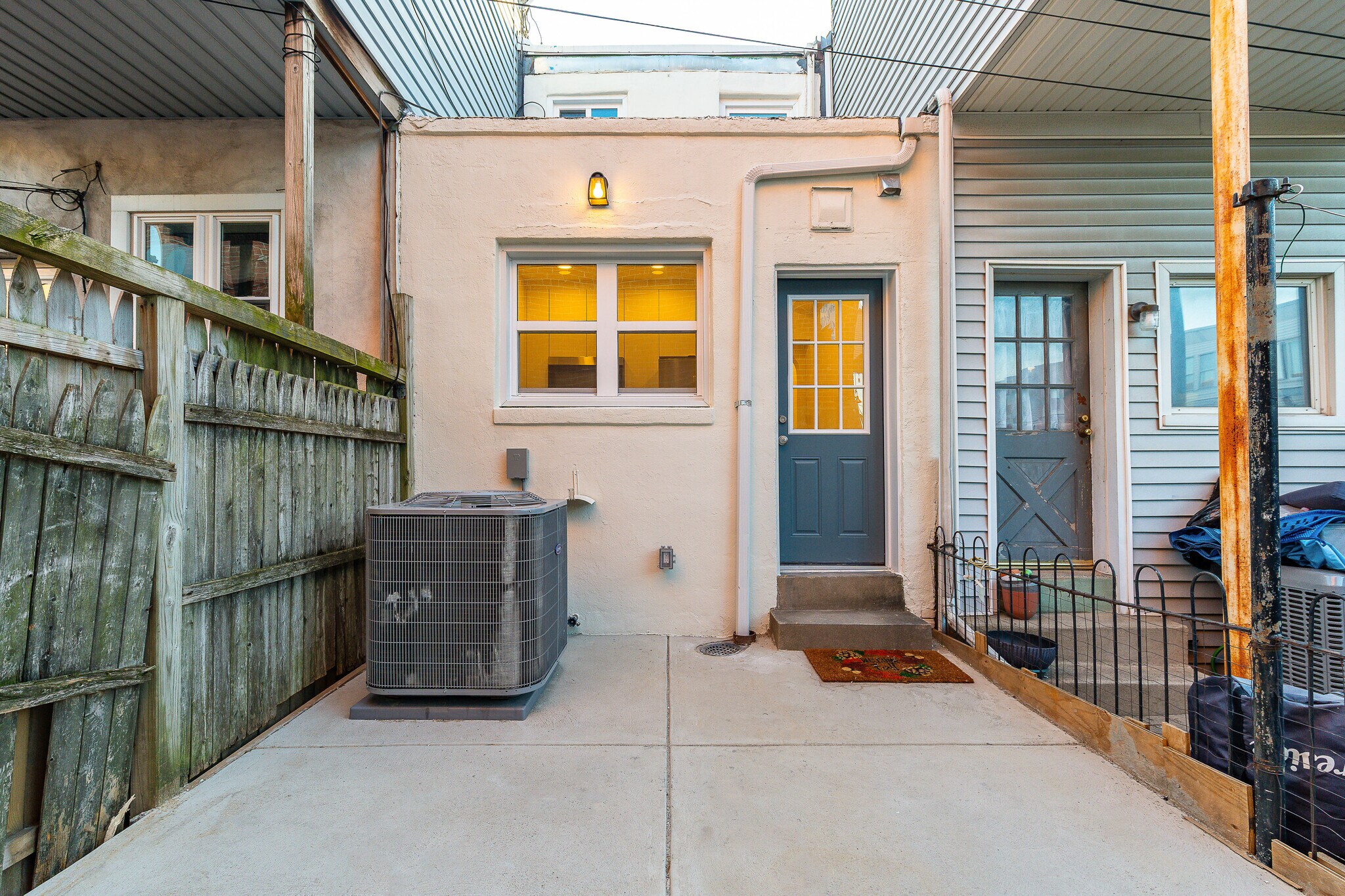 Building Photo - 2563 E Elkhart St