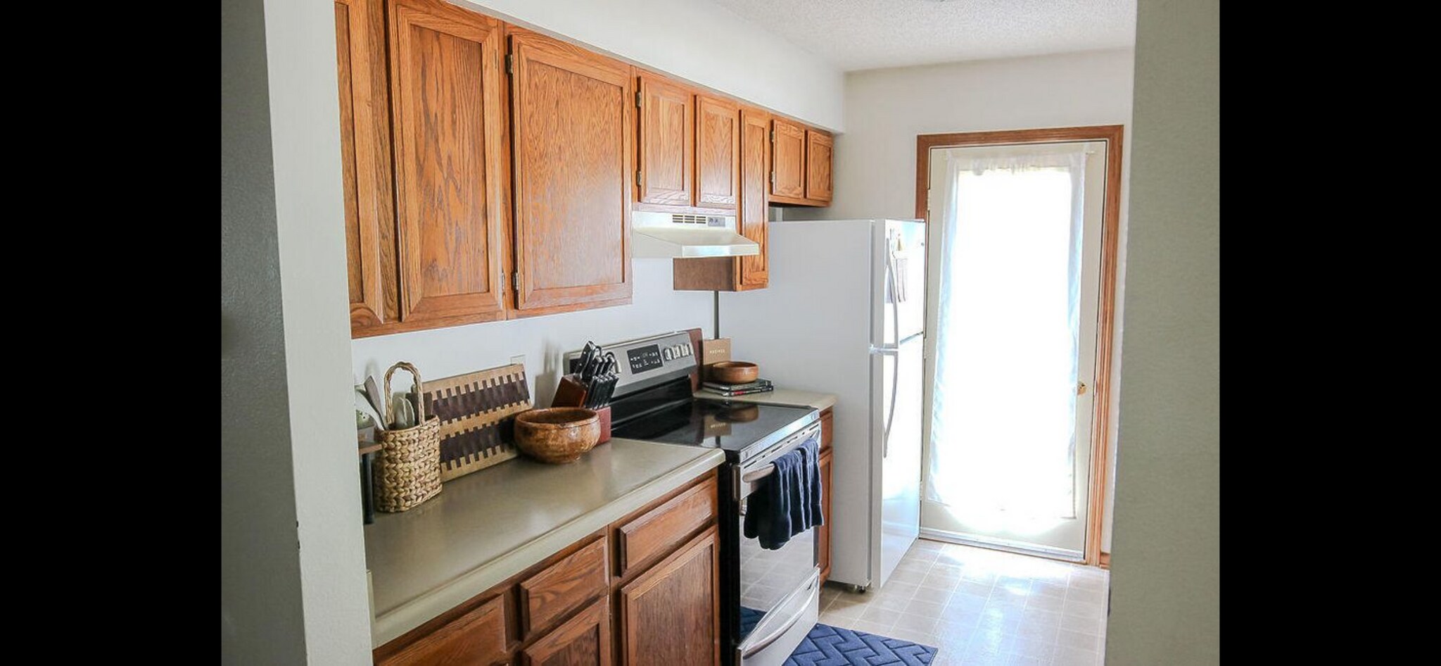 Kitchen - 3422 West St