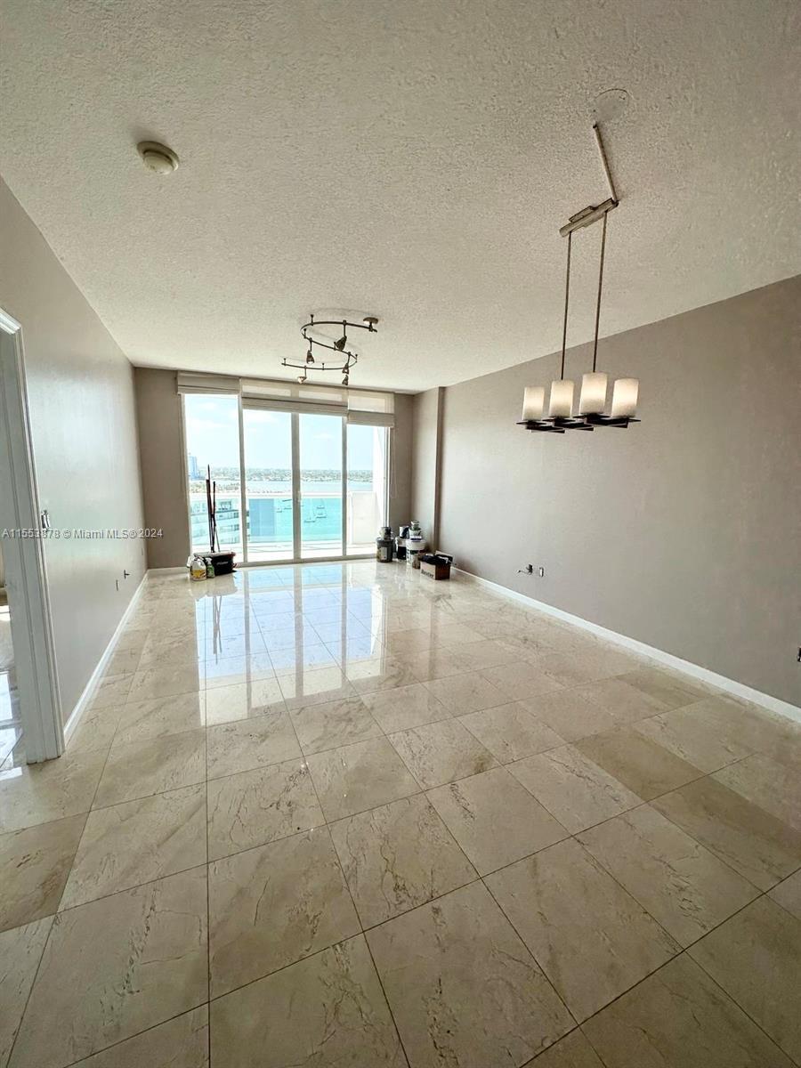 Building Photo - 7900 Harbor Island Dr