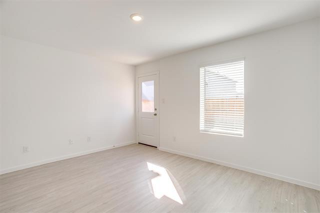 Building Photo - 12144 Thoroughbred Dr