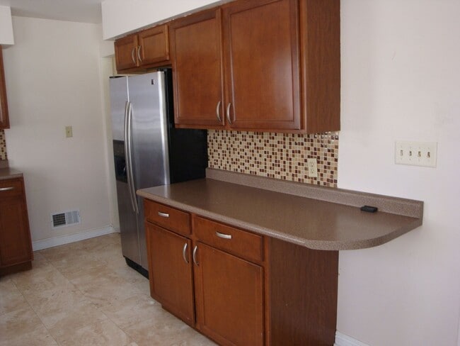 Building Photo - Northside Ranch - 3 Bedroom 2 Bath
