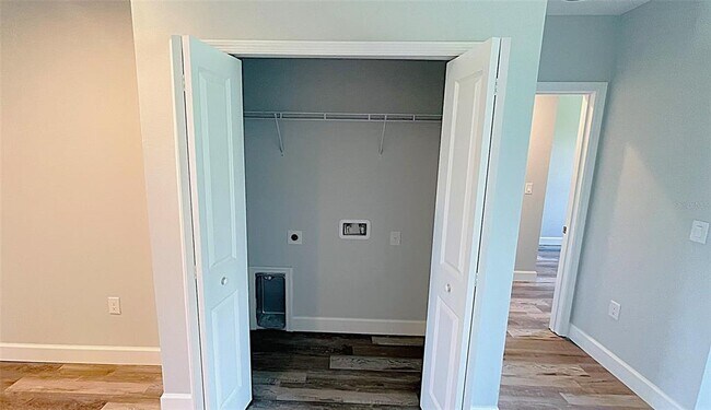 Building Photo - 12258 Henley Ave