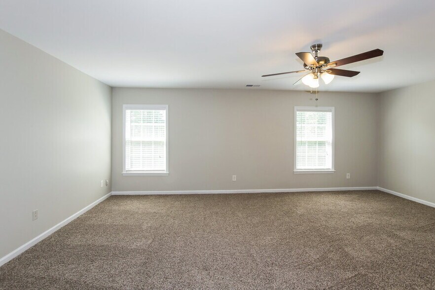 Building Photo - 1115 Jade Glen Dr