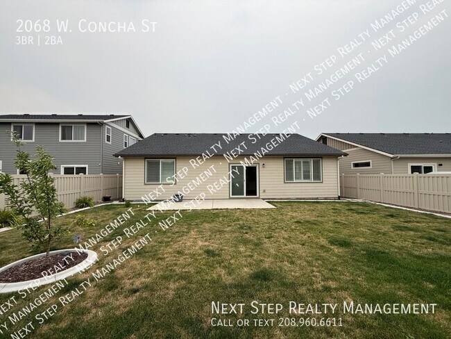 Building Photo - 2068 W Concha St