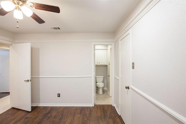 Building Photo - 16114 Shadybank Dr