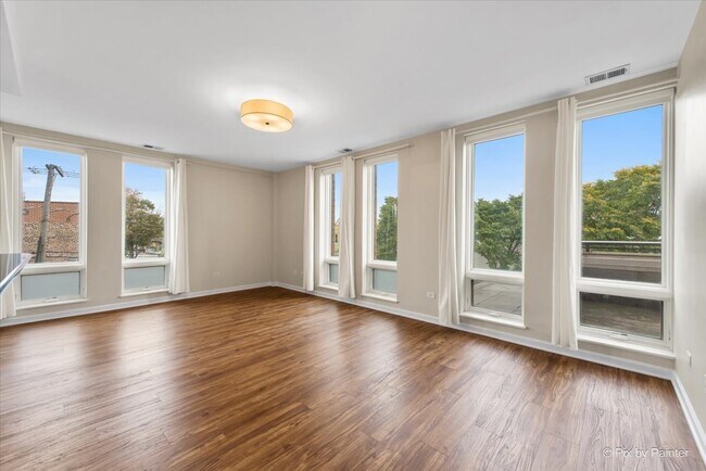 Building Photo - 3450 S Halsted St