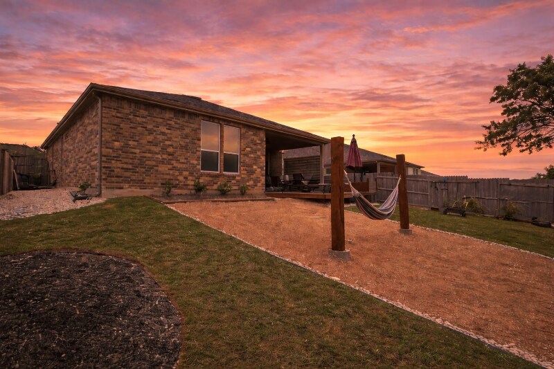 Building Photo - 337 Barnhill Lp