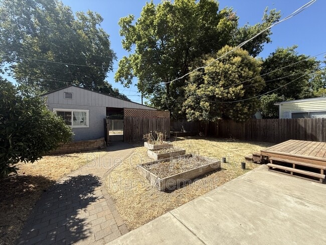 Building Photo - 191 E Washington Ave