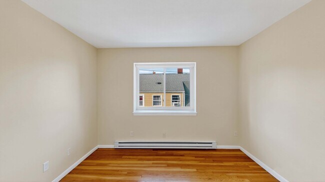 Building Photo - 525 Highland Ave