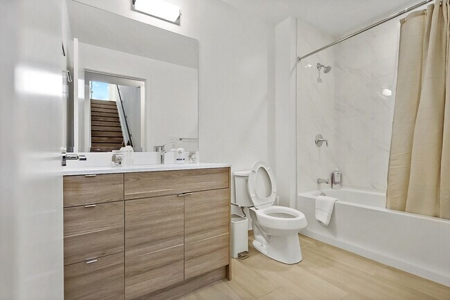 Building Photo - 2000 P St NW