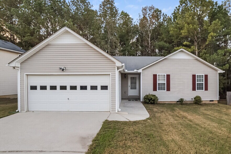 Primary Photo - 757 Newport Dr