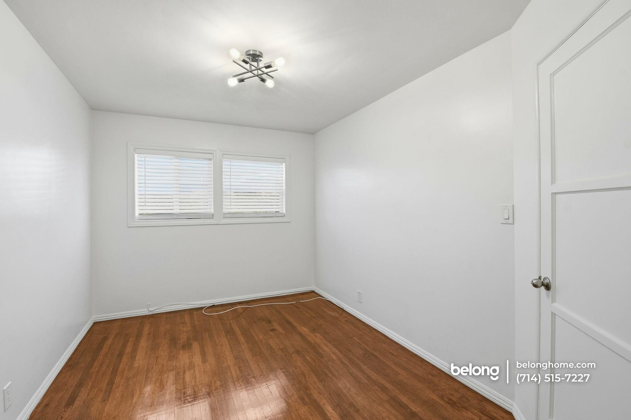 Building Photo - 185 N Batavia St