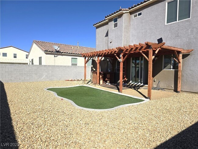 Building Photo - 2713 Holmes Creek Ct