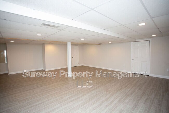 Building Photo - 24 Kathryn Ct