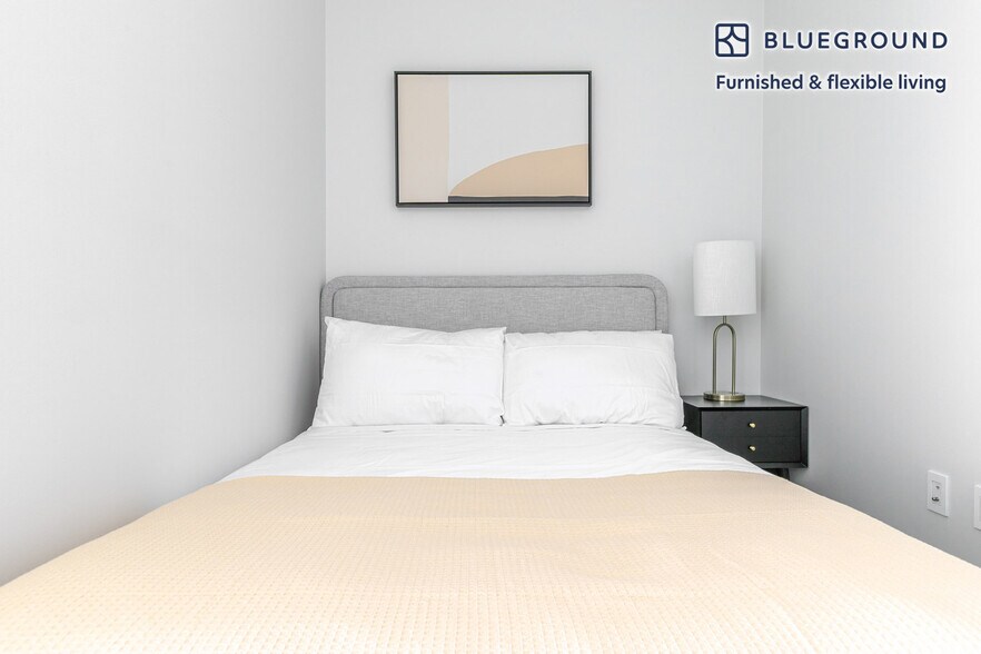 Building Photo - 1210 S Indiana Ave