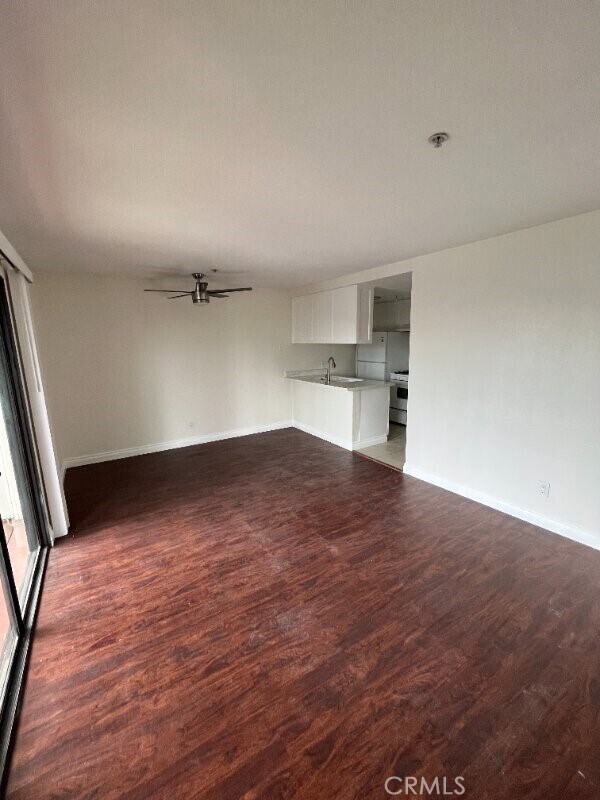 Building Photo - 101 W Canada