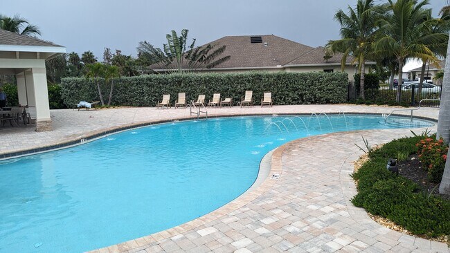 Building Photo - 17355 Gulf Preserve Dr