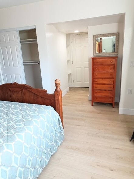 Dresser and Closet - 1620 1/4 York Dr