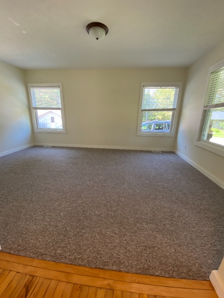 Building Photo - 3761 N Four Mile Rd