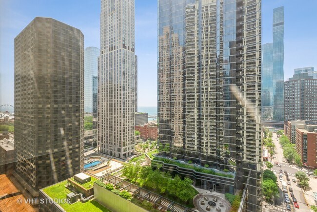 Building Photo - 400 E Ohio St