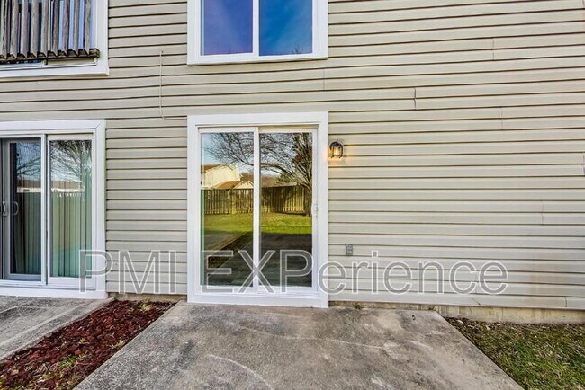Building Photo - 9010 Hardesty Dr