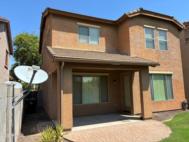 Building Photo - 14559 W Port Royale Ln
