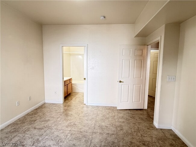 Building Photo - 1311 Red Gable Ln