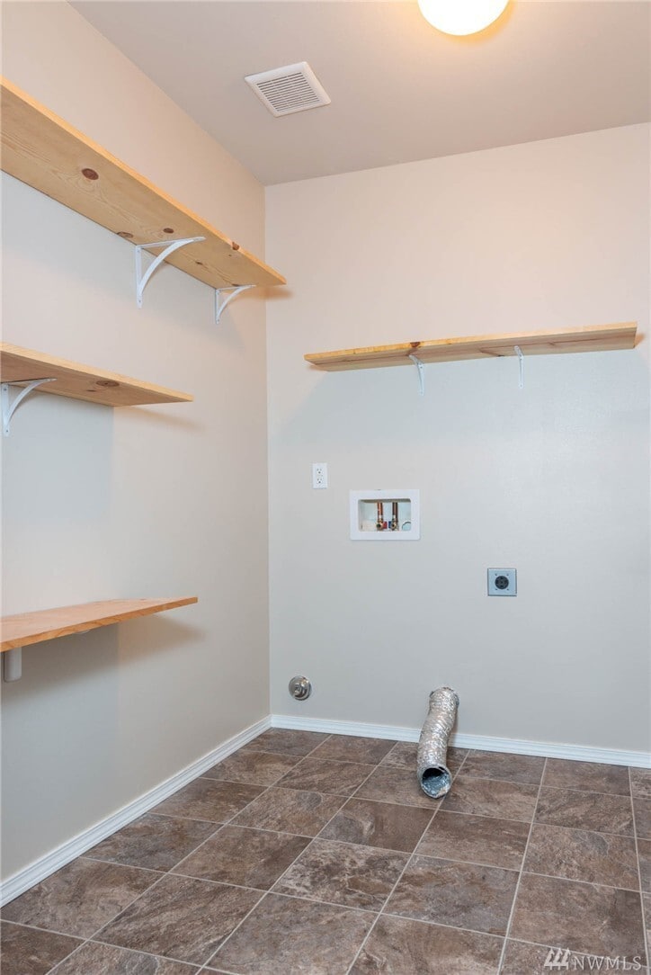 Laundry Room (Washer and Dryer will be included) - 7730 181st Street East