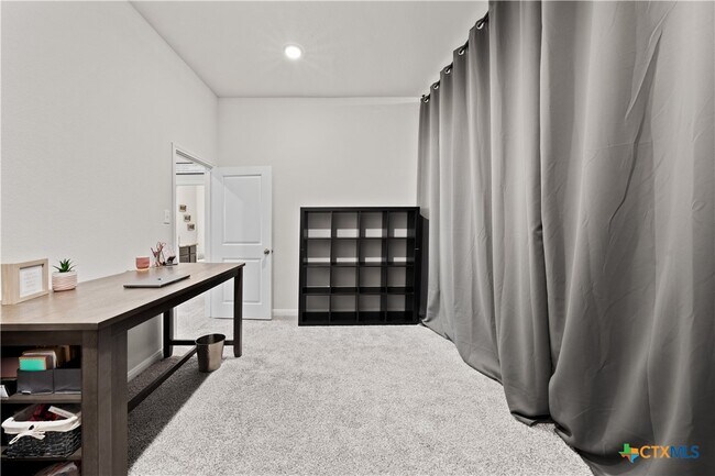 Building Photo - 810 Mclaury Cove