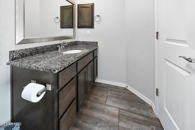 Building Photo - 14841 Tierra Coruna Ave