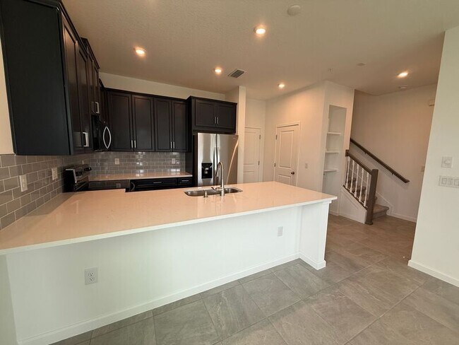 Building Photo - 4196 Sadler Rd