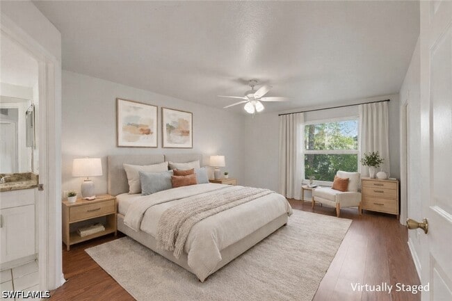 Building Photo - 9570 Crescent Garden Dr
