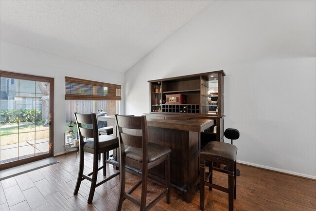 Building Photo - 11854 Briar Forest Dr